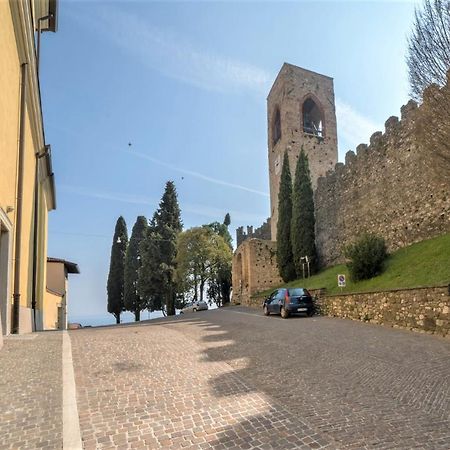 Gardappartamenti Castle Bell Moniga del Garda 외부 사진